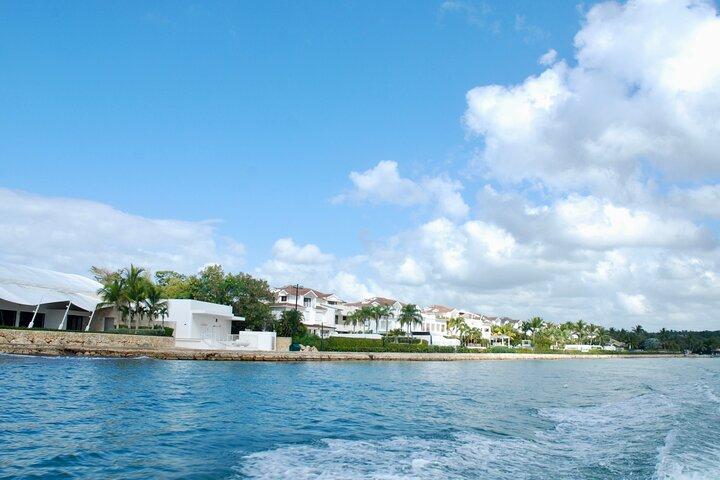Saona Island and Chavon River Tour with Lunch and Drinks
