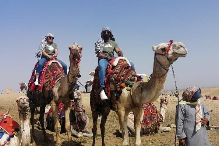 2-Hour Private Camel Ride Tour in Sahara Giza pyramids area