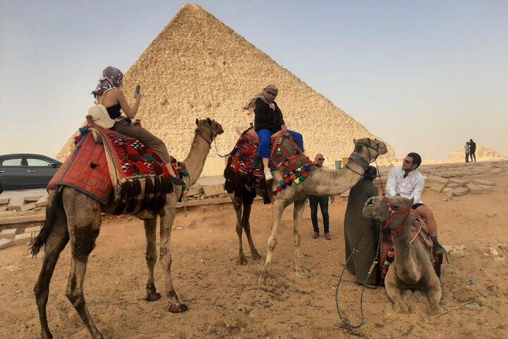 4-hours Giza Pyramids , sphinx Tour with Lunch Included