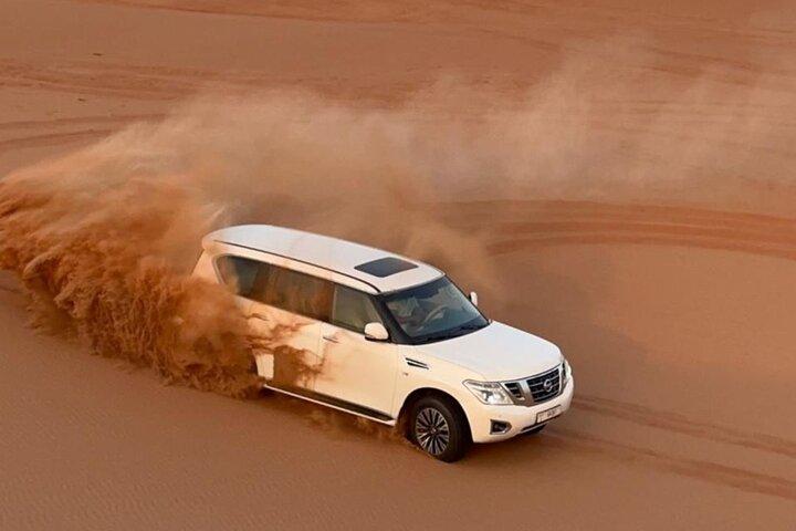 Private Premium Dubai Evening Dune Bashing With Live BBQ