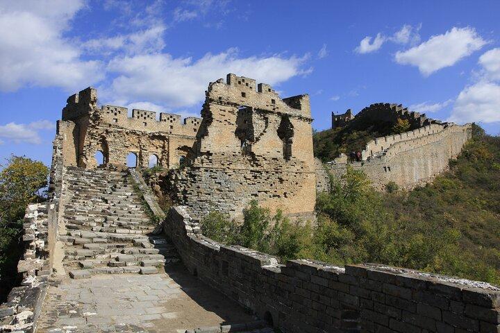 Private Trekking Day Tour to Jinshanling Great Wall