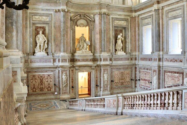 Full Day Private Tour to the Royal Palace of Caserta and Pompeii