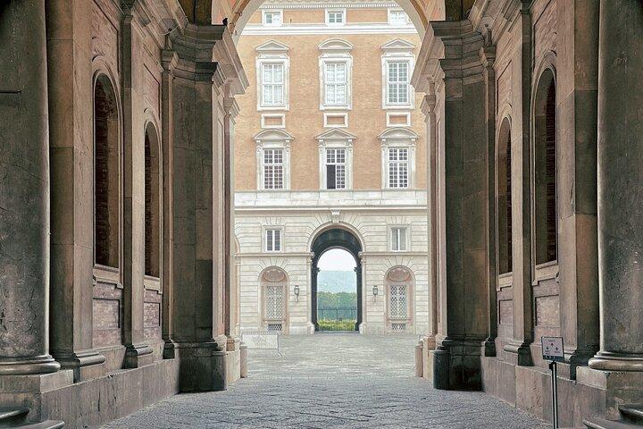 Full Day Private Tour to the Royal Palace of Caserta and Pompeii