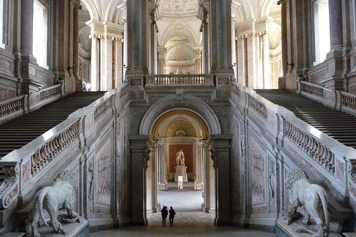 Full Day Private Tour to the Royal Palace of Caserta and Pompeii