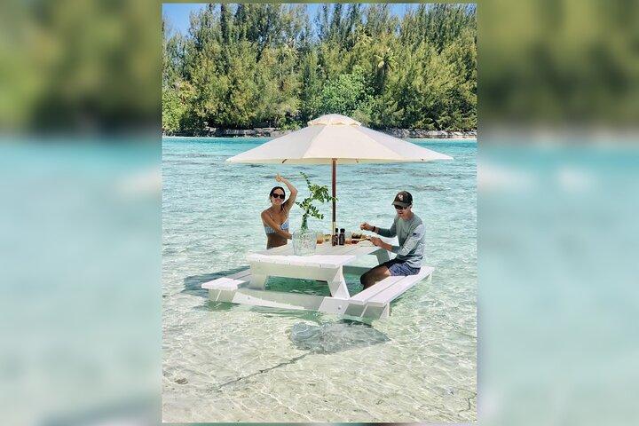 Lagoon Tour + lunch with your feet in the water on a Motu