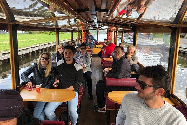 Amsterdam: Zaanse Schans & Giethoorn Day Trip with Canal Cruise