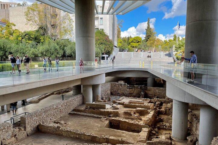 Acropolis Museum Private Tour with Licensed Guide &Tickets