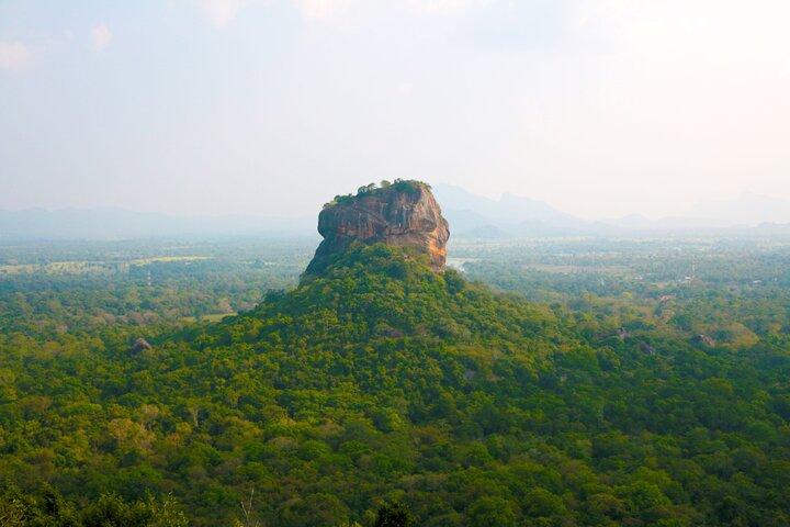 9 Days Private Vehicle & Driver Explore SriLanka By Your Own Plan