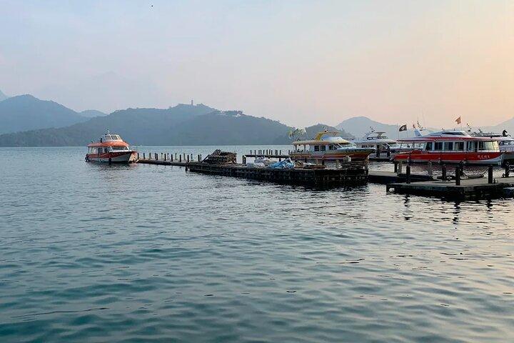 Private Day Tour to Sun Moon Lake from Taipei