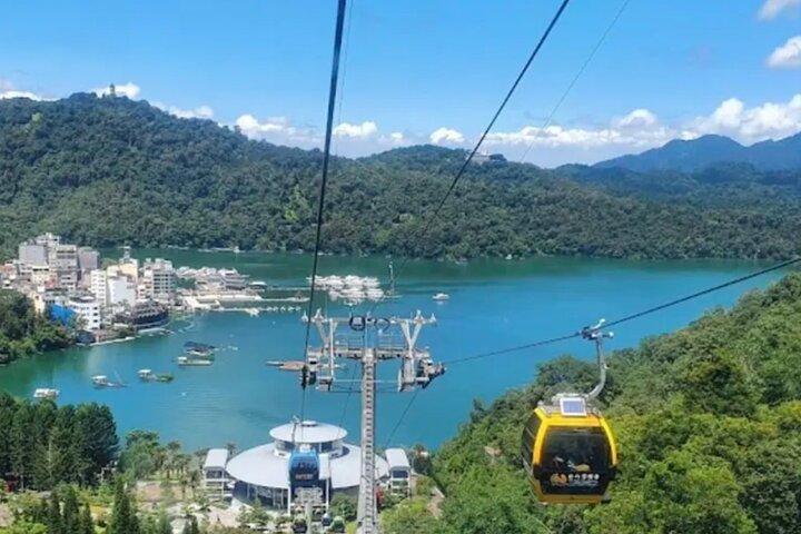 Private Day Tour to Sun Moon Lake from Taipei