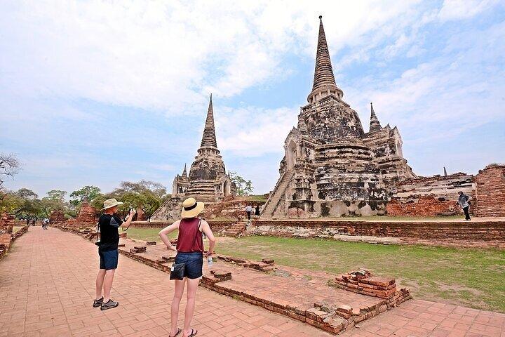 Ayutthaya Funky Frogy Tuk Tuk Experience With Famous Temple