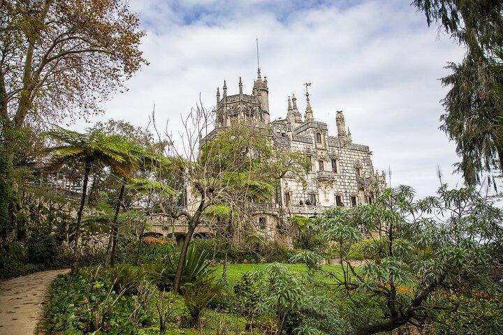 Hike in Sintra: Pena Palace, Moorish Castle, Quinta da Regaleira