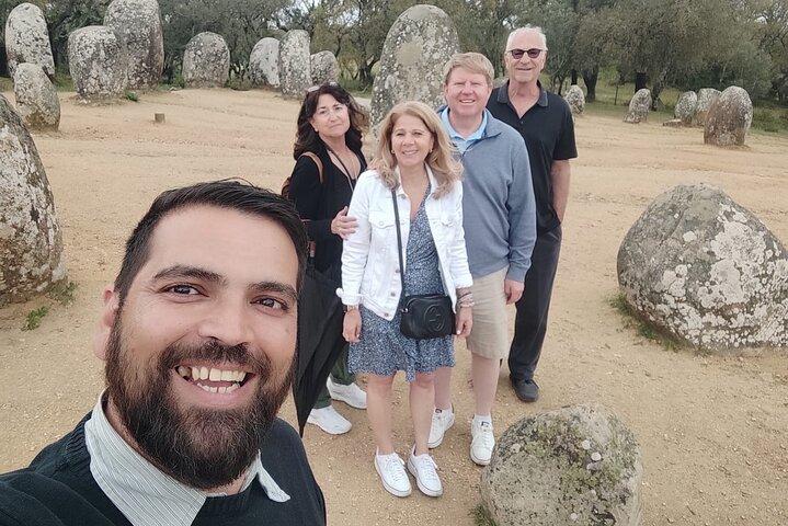Private Day Tour With Guide to Évora and Monsaraz