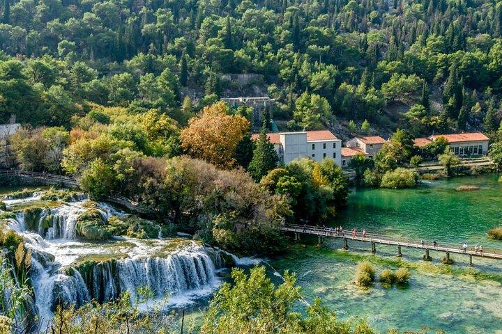 Private tour Krka Waterfalls - Wine & Food tasting