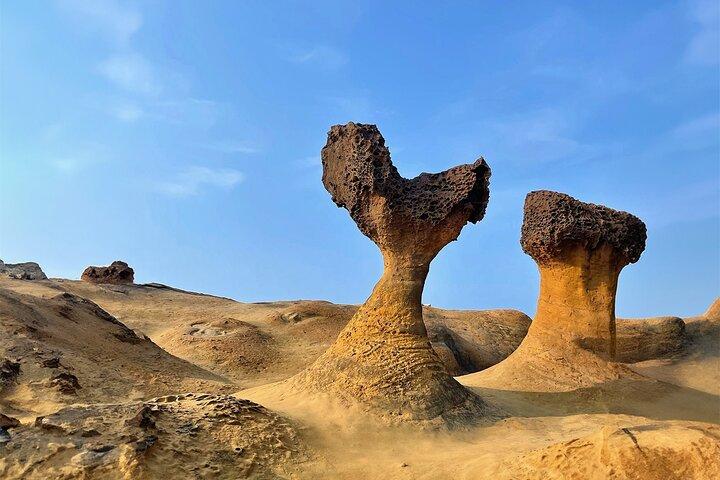 Northern Taiwan Private Adventure: Yehliu, Jiufen, & Pingxi