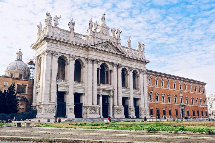 Private Tour in Catholic Churches of Rome