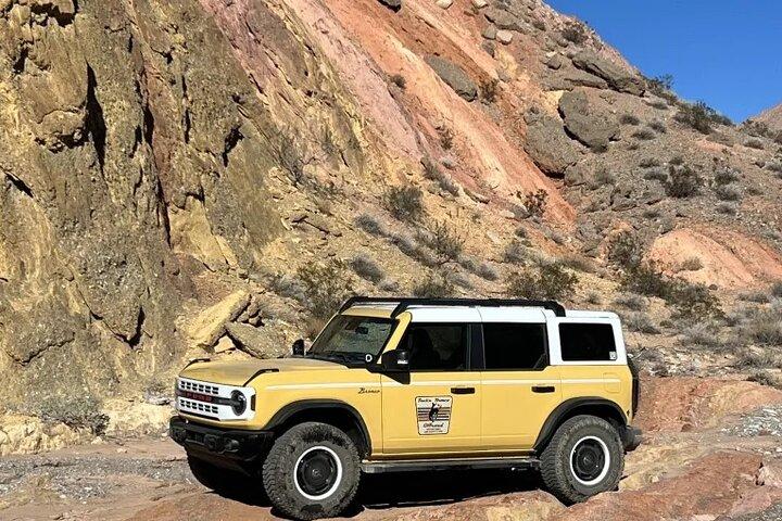 Las Vegas Guided Off-Road Adventure to Boathouse Cove
