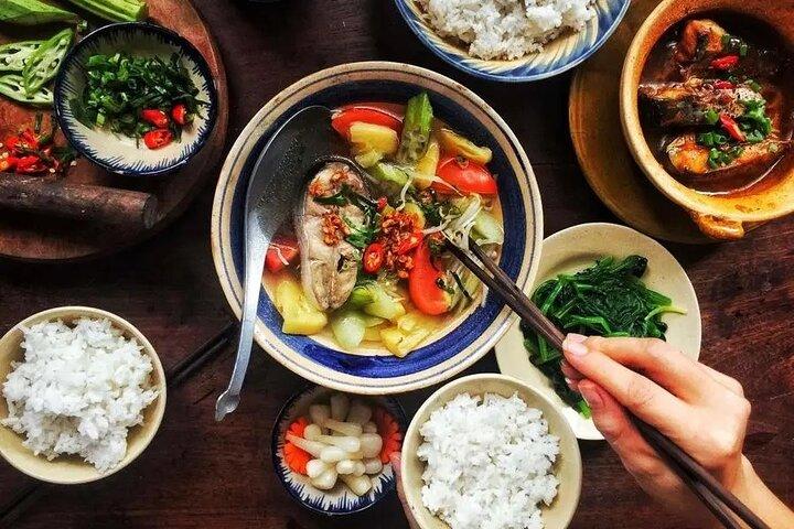 Saigon Street Food by Night: US Army Jeep or Motorbike Tour