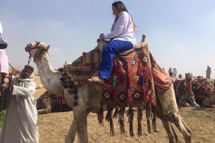 4 Hours Private Giza Pyramids , Sphinx , Camel ride & lunch