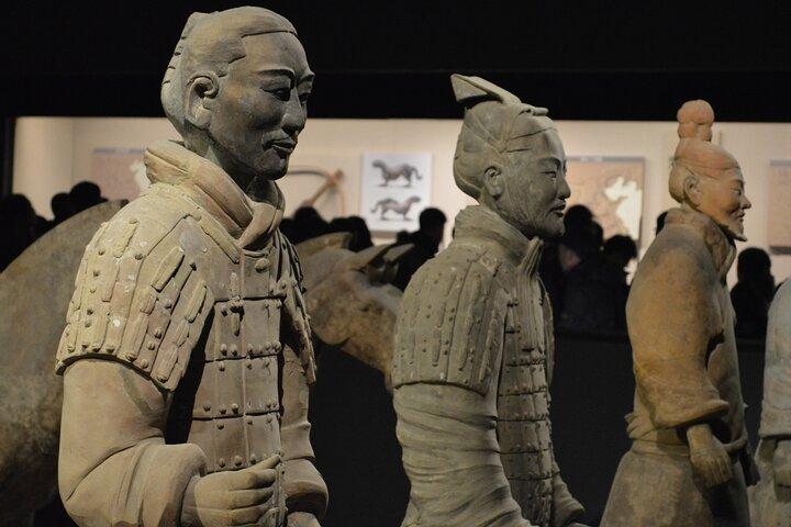 Xi'an: Top 3 Highlights All Inclusive Private Day Tour