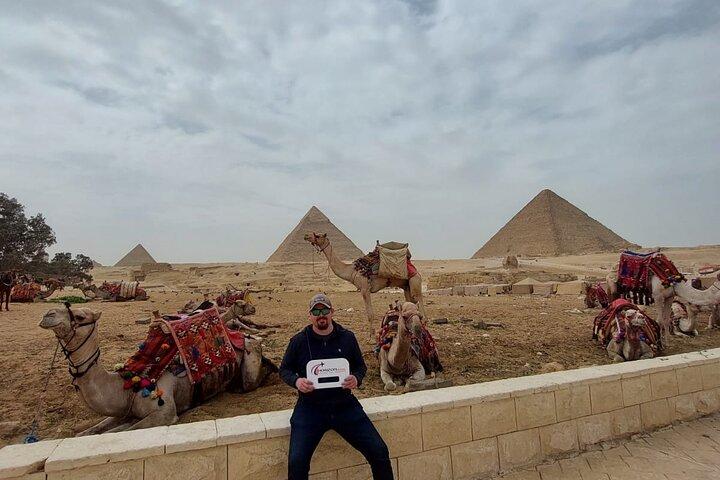 Private Giza Pyramids and Sphinx tour