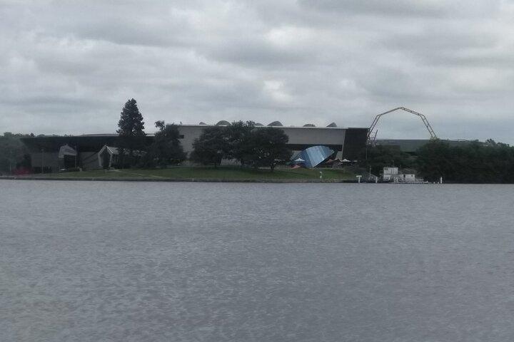 Explorer Loop Bus Canberra - Hop on Hop Off sightseeing