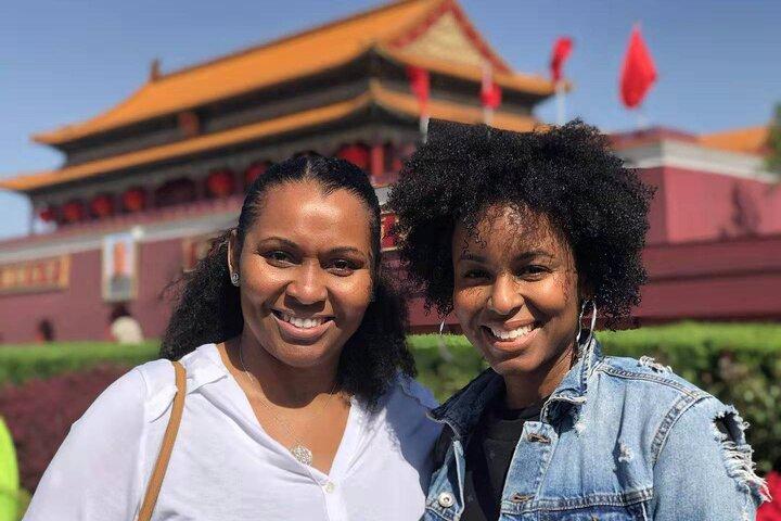 Private Jingshan Park+China National Museum/Forbidden City Tour