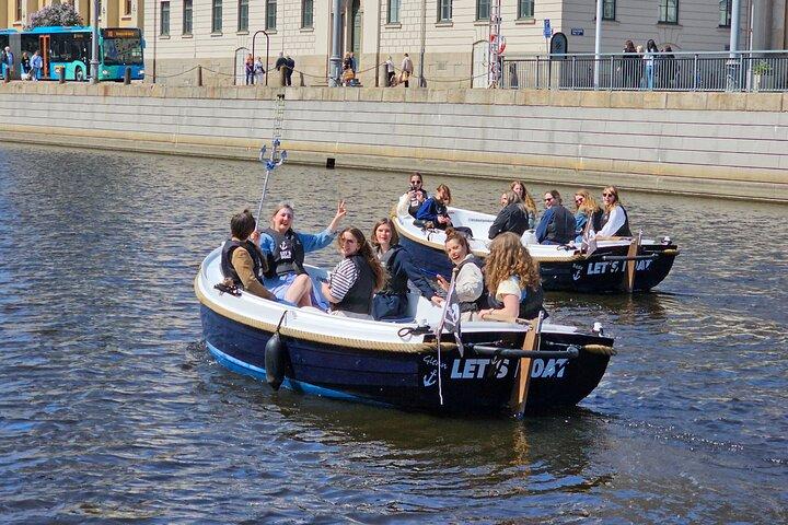 Self Drive Electric Boat in the Canals