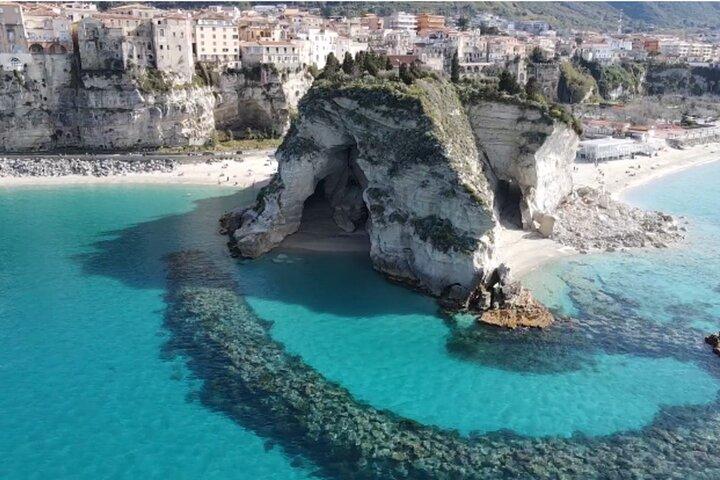 Boat Tour along the Coast of the Gods with Snorkeling