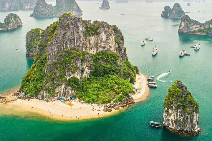 Ha Long Bay Cruise Day Tour from Hanoi