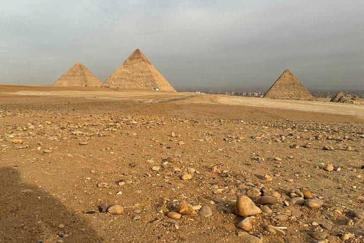 Private ViP all-inclusive Giza Pyramids & Sphinx & Photographer