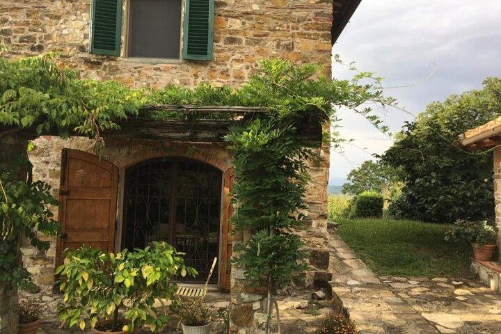 Florence Cooking Class in a Gorgeous Countryside Home with Maria