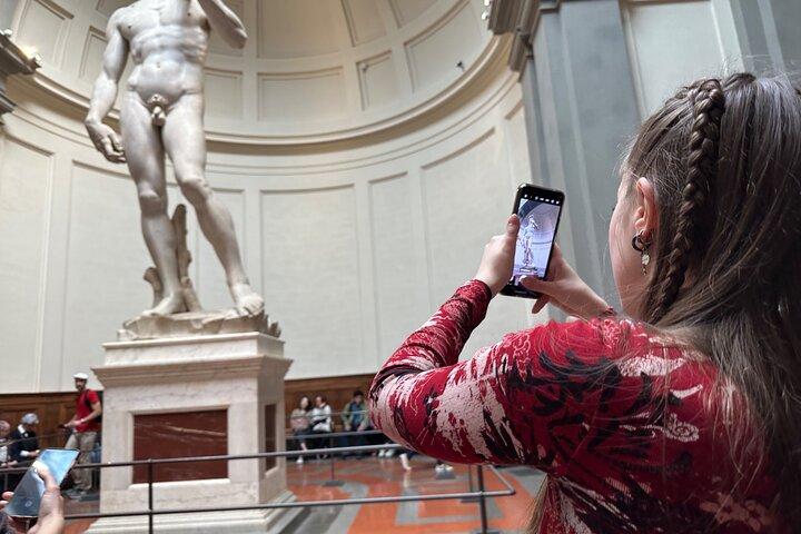 Kid-friendly Michelangelo Tour with David and Accademia Gallery