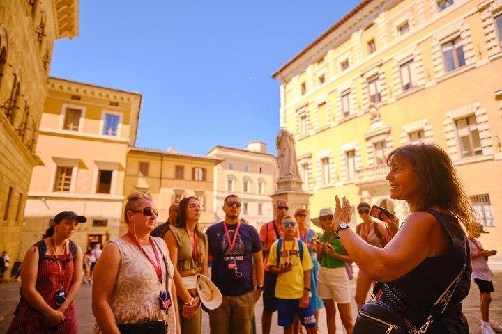 Siena San Gimignano and Pisa Tour with Tuscan Lunch and Wine