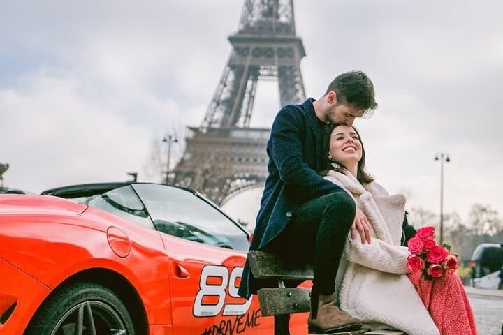Paris Eiffel Tower Photoshoot Professional Photographer Private