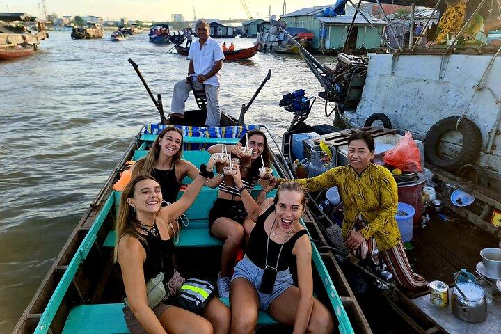A Day to Cai Rang Floating Market + Mekong River 1 Day