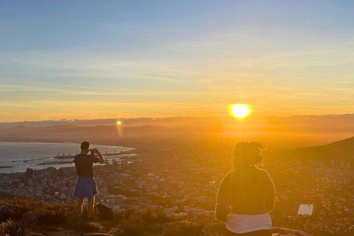 Private Guided Sunset/Sunrise Hike on Lions Head (Hotel Pickup)