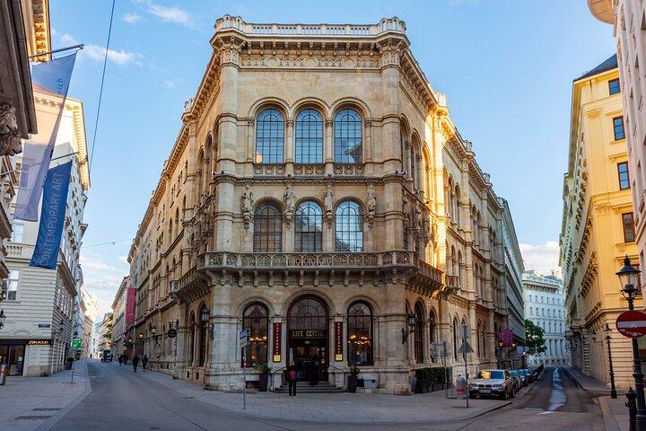 Vienna Historic Center: City Walk with Audio Guide on your Phone