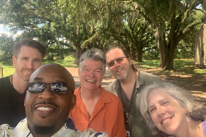 Oak Alley Plantation Tour with Hotel Pickup from New Orleans