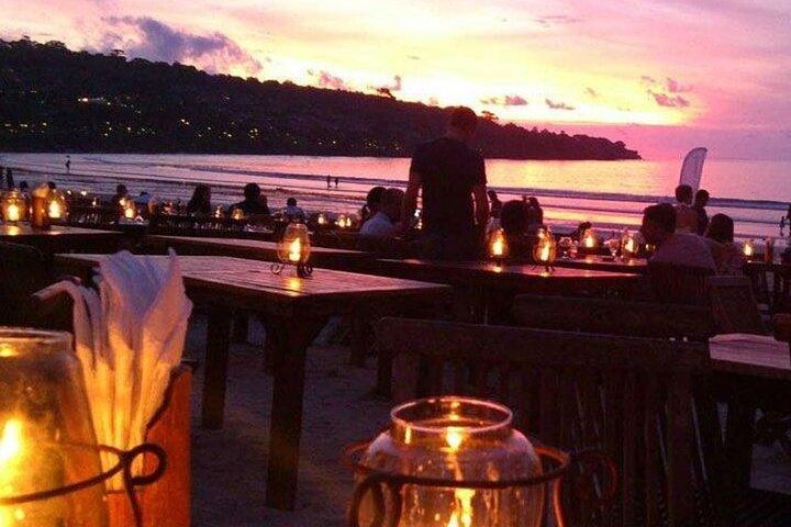 Bali Uluwatu Sunset Kecak Fire Dance and Beach Dinner Tour