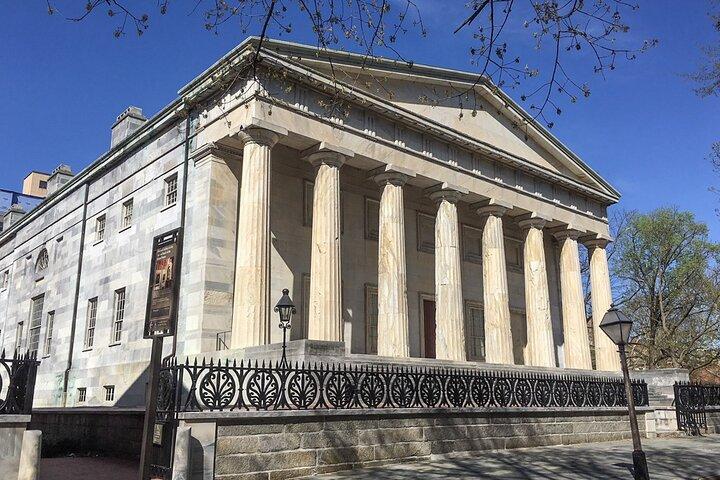 Historical Early America Tour in Philadelphia (Center City East)