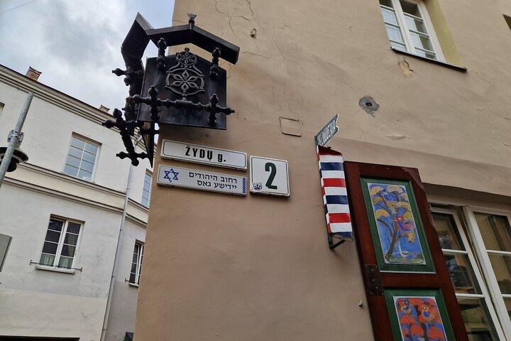 Secrets of Old Vilnius Smartphone App GPS Audio Walking Tour