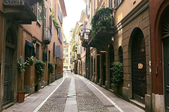 Milan private art food and wine tasting tour