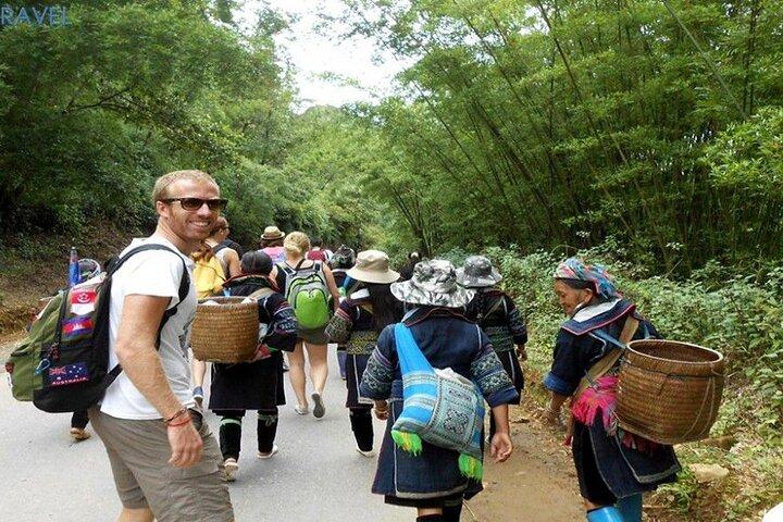 6 Hours Private Trekking Tour in Sapa:Best View & Ethnic Villages