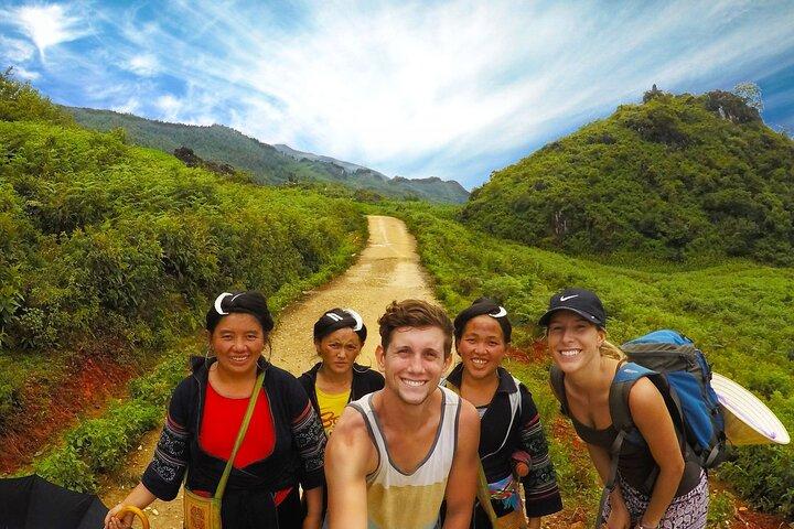 6 Hours Private Trekking Tour in Sapa:Best View & Ethnic Villages