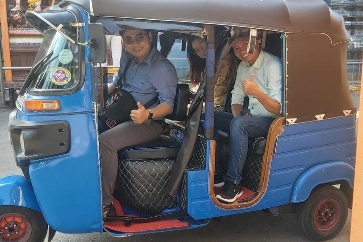 Colombo Private City Tour by Tuk Tuk