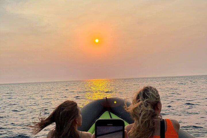Vlore Sunset boat Experience