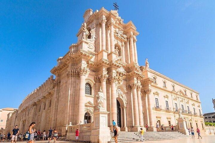 Private Transfer Catania Airport ↔ Syracuse Ortigia