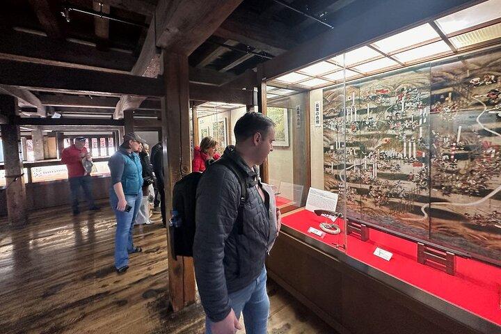 Matsumoto Castle, Sake & Local Bites Walking Tour