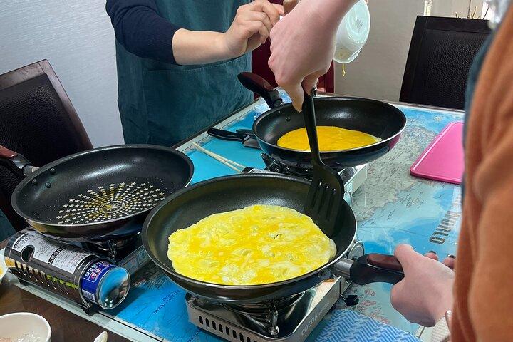 Korean Grandma Cooking Class l Gimbap & Kimchi Pancake l Seoul